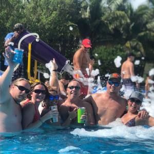 Meet your Posher, Brie